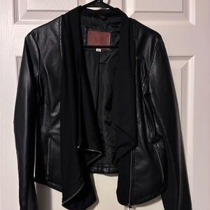 Black Leather/feax leather junior’s L Jacket